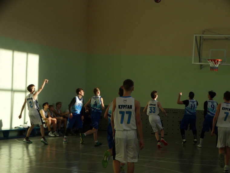 Завершился открытый турнир по баскетболу.
